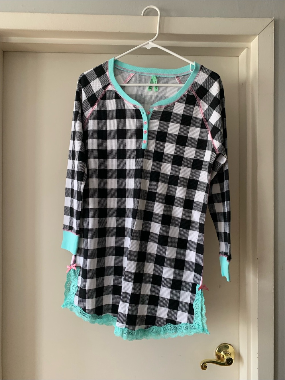 Women’s Honeydew black and white gingham print with lace trim night shirt.
